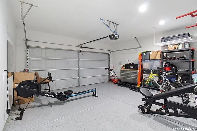 12122 Canyon Rock Ln — Photo 24