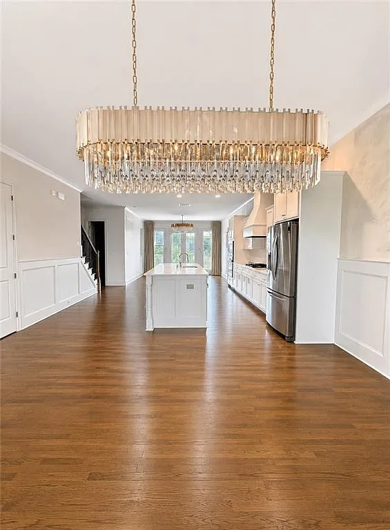 4 bed, 3.5 bath, 2538 sqft, $4,500 — Photo 1