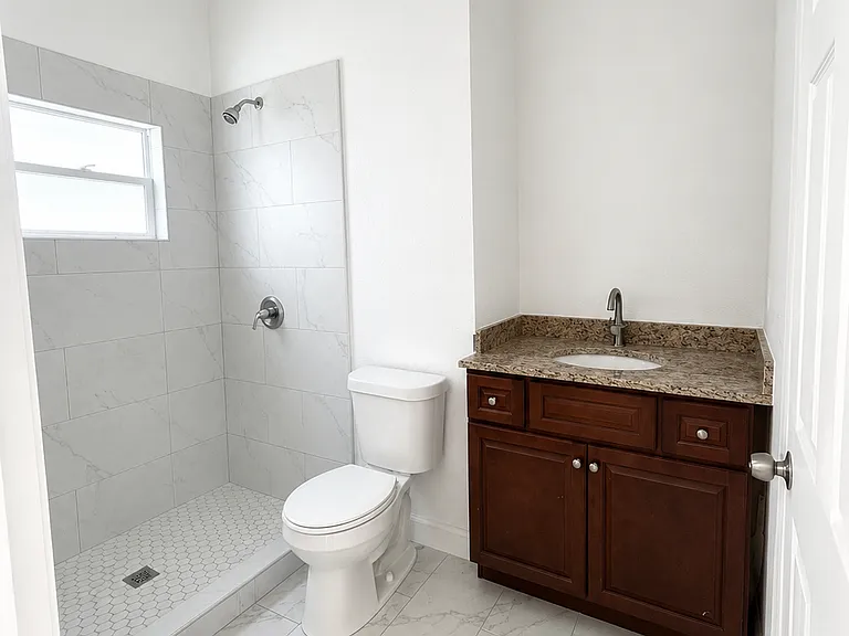 2311 W Beach St #2311 — Photo 7
