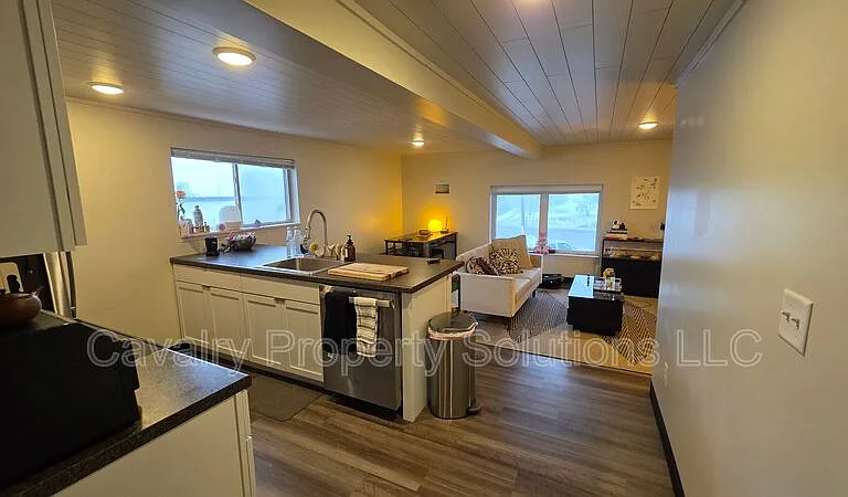 3947 E Calvary Rd #208 — Photo 2