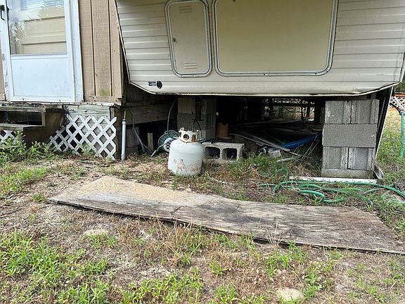 3rd image of LOT 201 Bay Front Ln