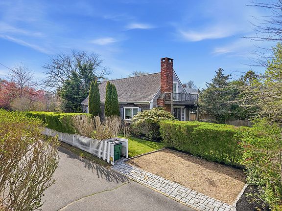 5th image of 24 Atwood Cir