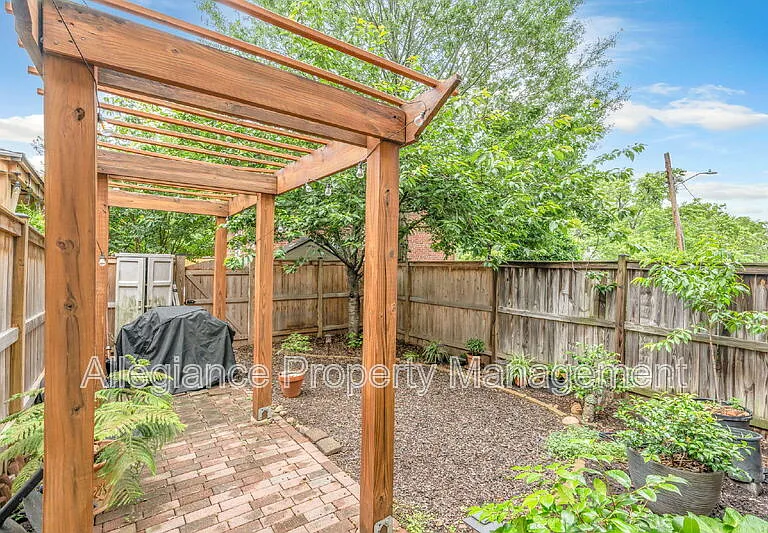 3110 Landover St — Photo 26