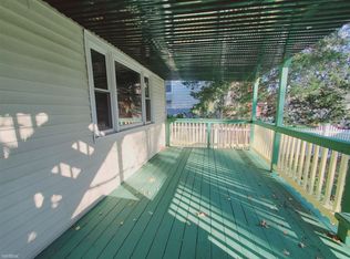 27 Burwood Ave UNIT 1, Stamford, CT 06902