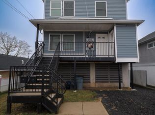 742 Seaview Ave #2, Staten Island, NY 10305