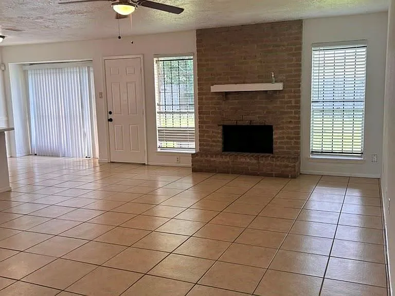 6514 Summer Ridge Dr — Photo 15