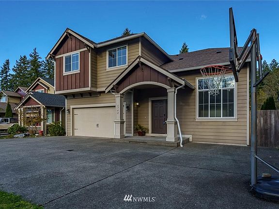 3rd image of 6742 Elaine Ct SE