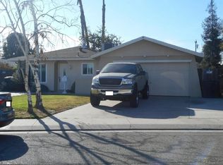 805 S Madsen Dr, Ripon, CA 95366