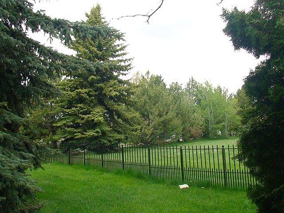 4th image of 1299 Meadowview Ave