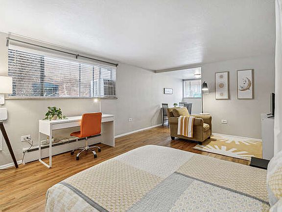 5th image of 1063 N Clarkson St APT 3
