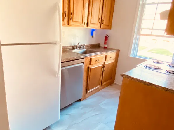 3809 W St SE, Washington, DC