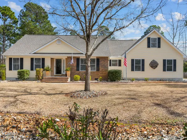 51 Pinewood Drive, Calabash, NC 28467