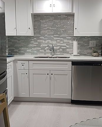 2nd image of 5 Quails Run Blvd Unit 6