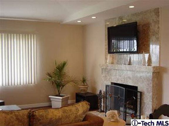 4th image of 10350 Fairgrove Ave