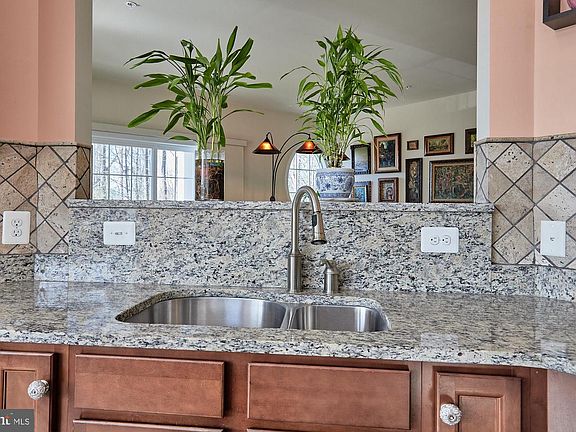 3rd image of 1404 Wigeon Way Unit 207