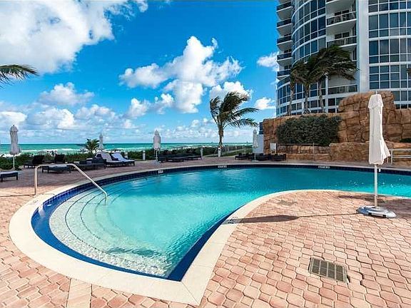 4th image of 18201 Collins Ave #55