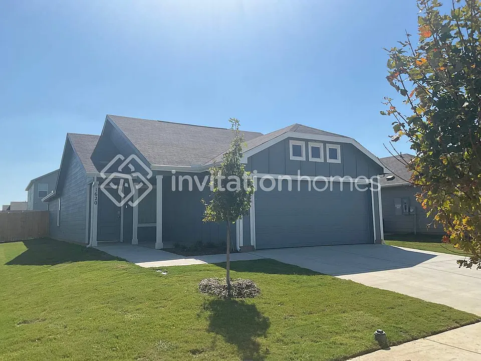 1620 Black Kite Ln
