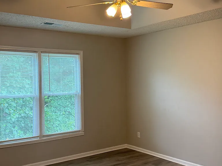 2505 Planters Cove Cir — Photo 5