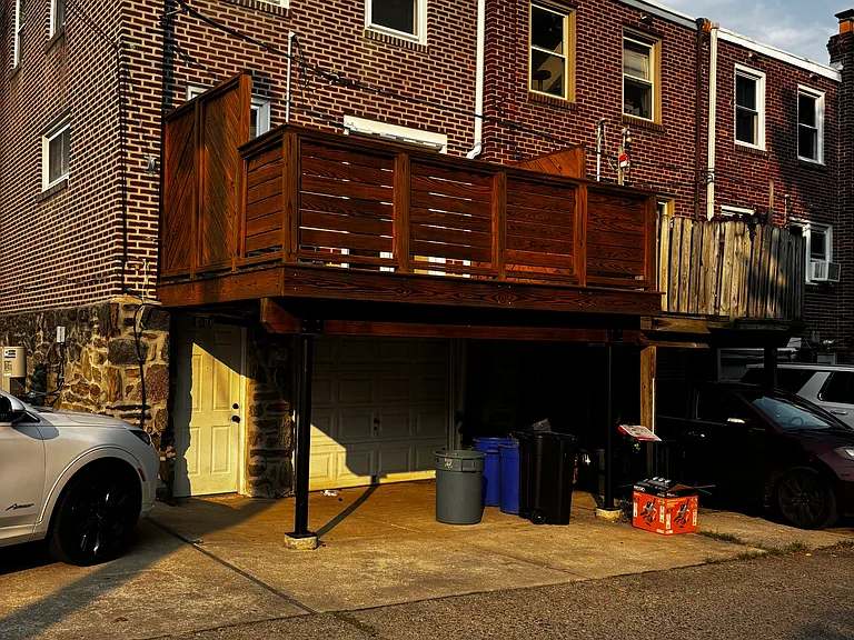 Deck+Covered Parking