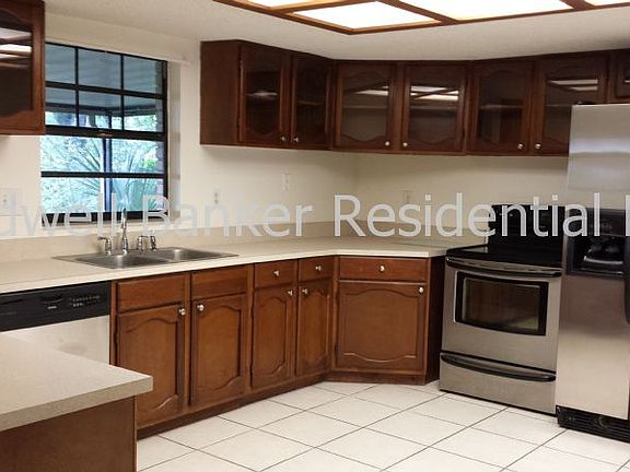 2nd image of 202 Wood Hall Dr