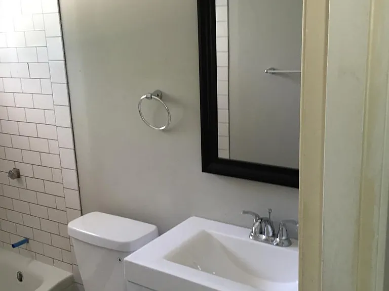 1420 Kimwood Dr #B — Photo 4