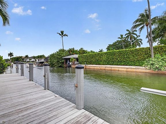 5th image of 2140 TARPON RD