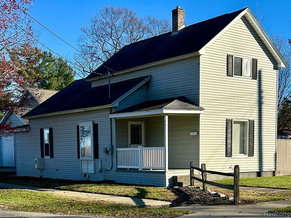 1st image of 301 S West St