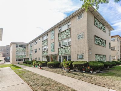 4926 N Lester Ave APT 1W, Chicago, IL, 60630