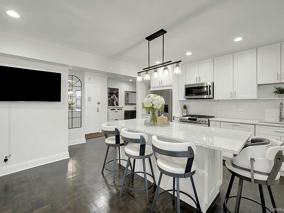 4th image of 609 Palmer Road #2J
