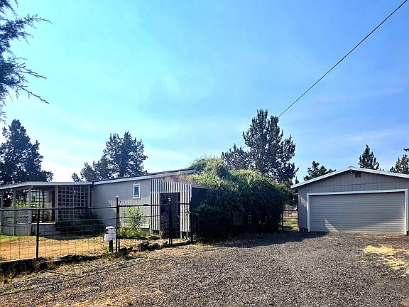 2nd image of 12916 SW Wheat Grass Rd