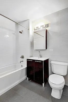 Rented by Nest Seekers International | media 4