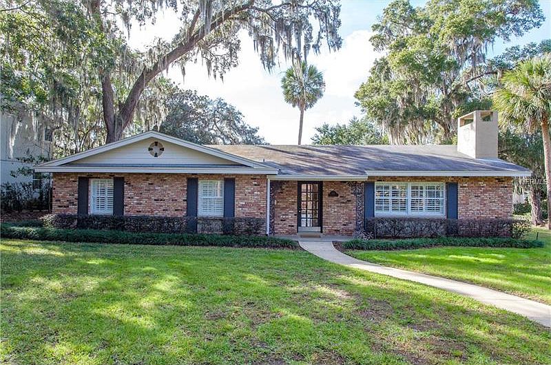1st image of 230 Chelton Cir