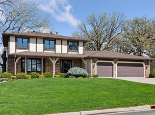 3115 W 135th Cir, Burnsville, MN 55337