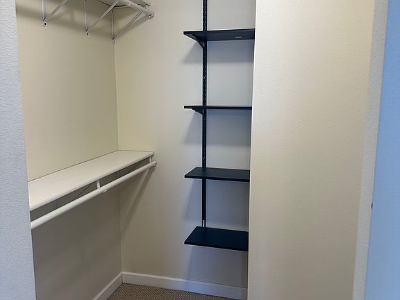 4th image of 2407 Oxford Dr SE APT A