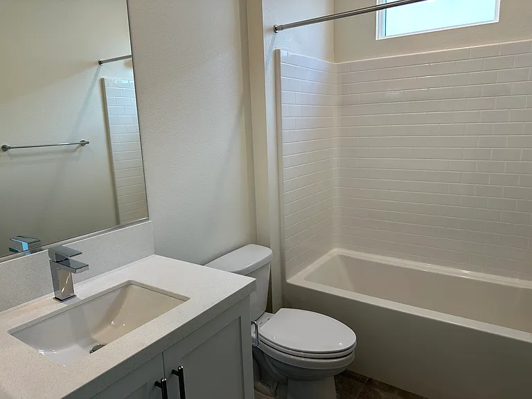 2182 Skylar Pl — Photo 8