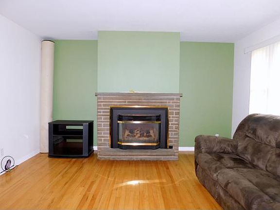 5th image of 6 Sherwood Ave