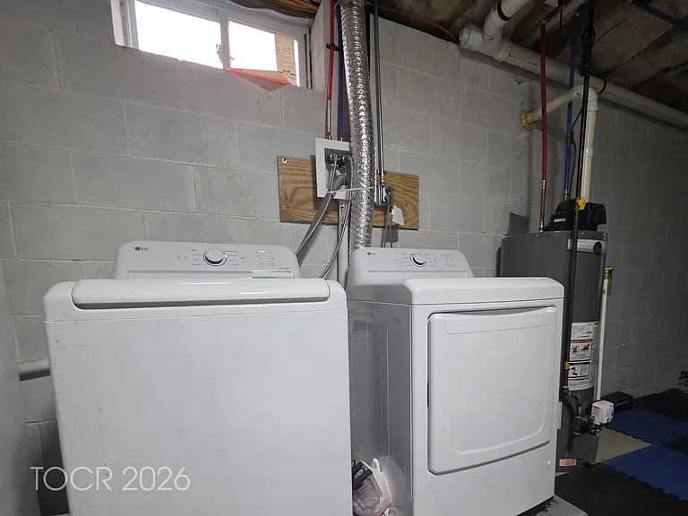 260 Edwards St #B — Photo 16