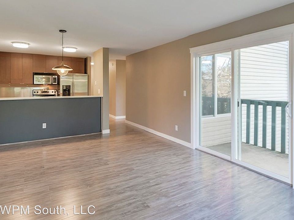 1st image of 17431 Ambaum Blvd S Unit C9