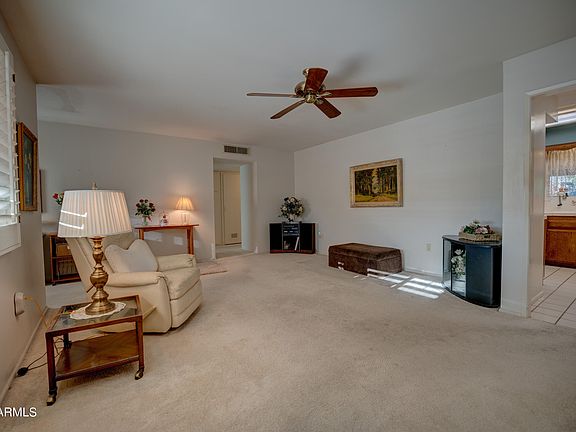 2nd image of 10245 W Palmer Dr
