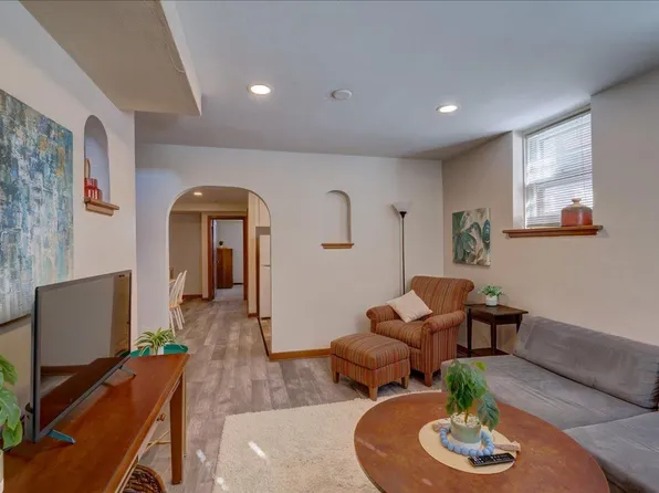 2632 Stevens St, Madison, WI 53705