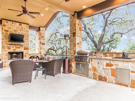 4th image of 14412 Canyon Bluff Ct