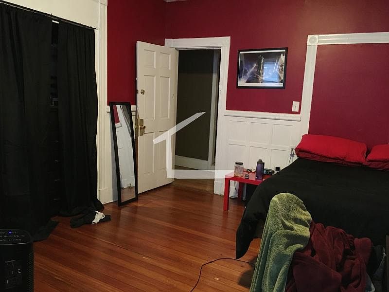 2nd image of 42 Brainerd Rd #1X