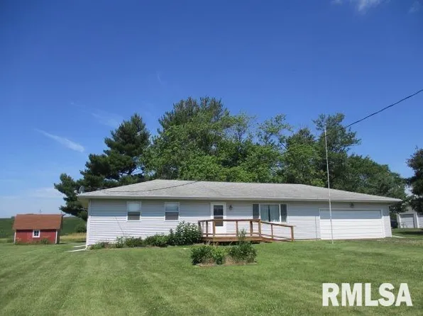 1265 Spring Bay Rd, East Peoria, IL 61611