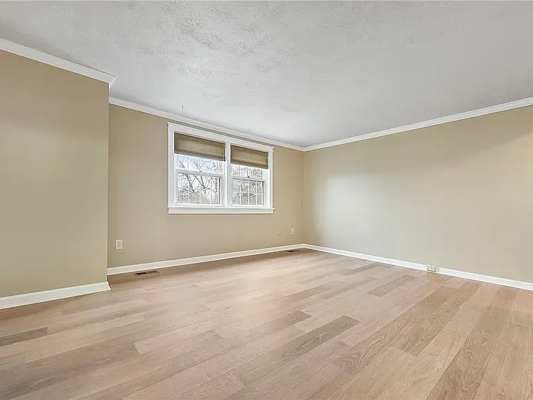 806 Countryside Dr — Photo 15