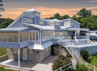 724 Bluff Dr, Rogersville, AL 35652
