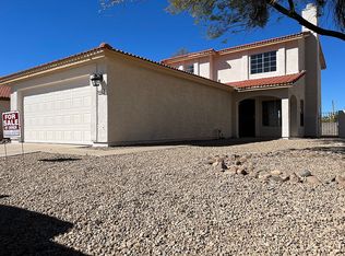9461 N Albatross Dr, Tucson, AZ 85742