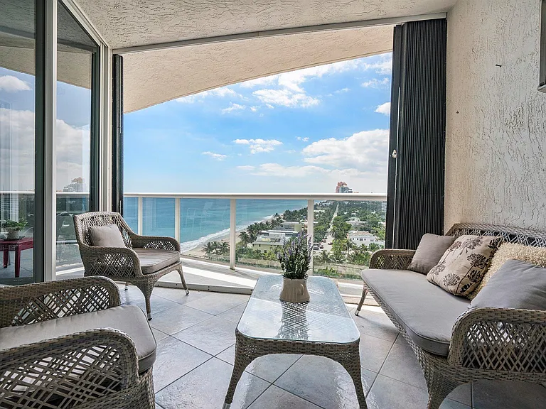 3200 N Ocean Dr #1406 — Photo 2