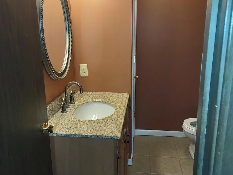 332 Southampton Dr #1 — Photo 4