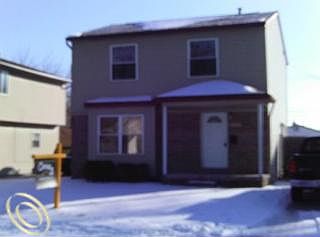 1st image of 27754 Groveland St