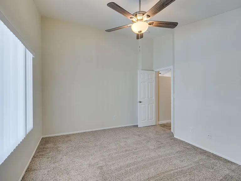 6763 Bison Creek St — Photo 9